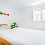 Sao Jose 2br @ Center *