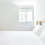 Sao Jose 2br @ Center * Лиссабон