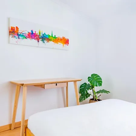 Sao Jose 2br @ Center شقة *