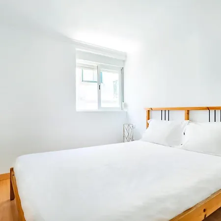 Sao Jose 2br @ Center * 리스본