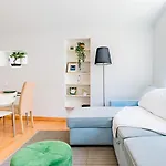 Sao Jose 2br @ Center Лісабон